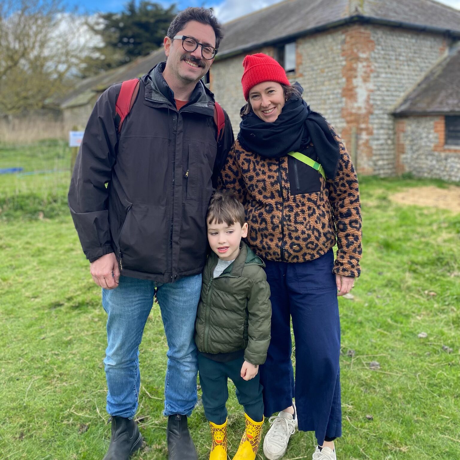 Une jeune famille laisse 5 % de son testament pour soutenir la santé des indigènes, la protection des terres et l'assainissement de l'eau.